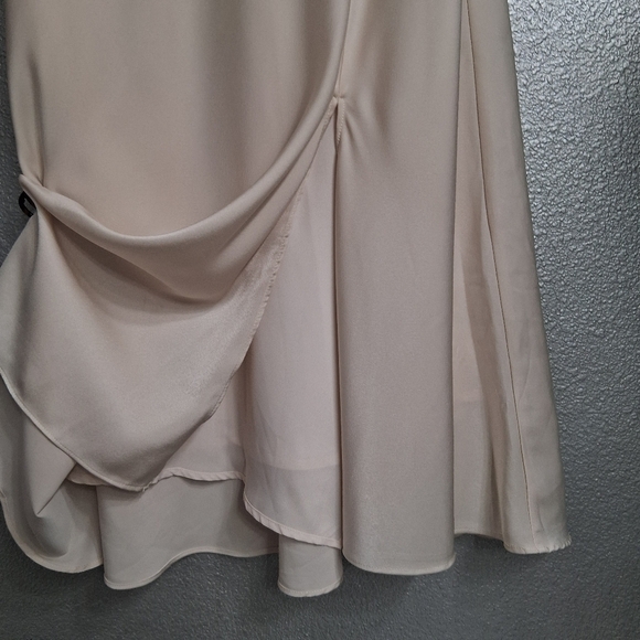 NWT All In Favor Cream Skirt With Front Slit     Size M - Picture 8 of 11